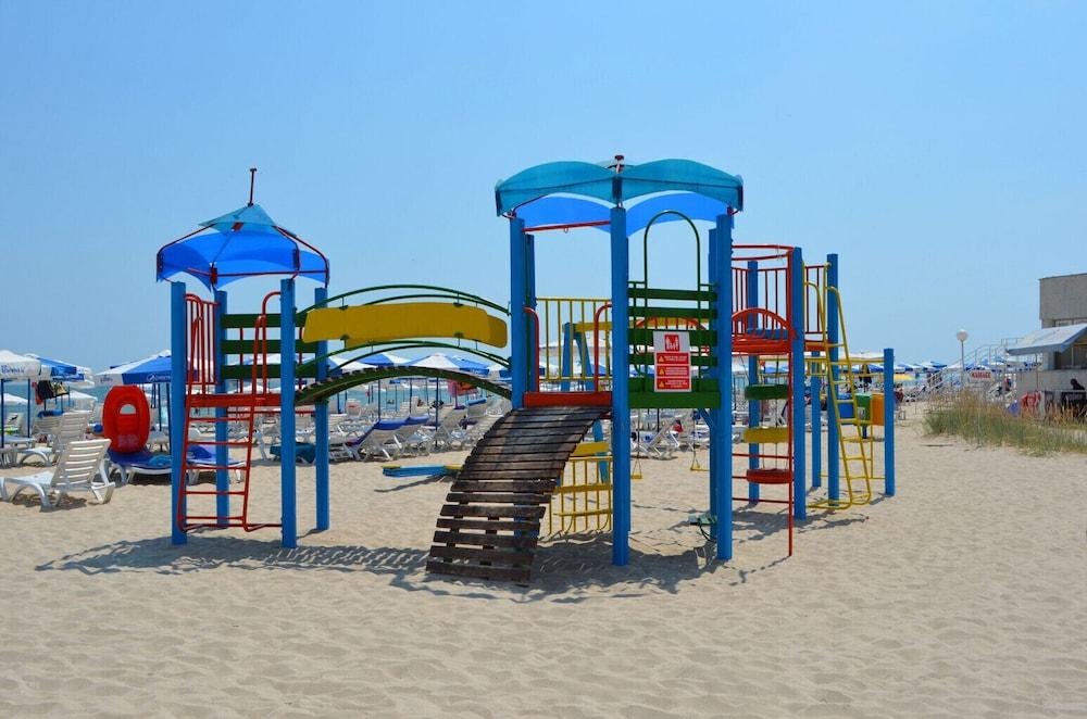 Hotel Elitsa Албена Экстерьер фото